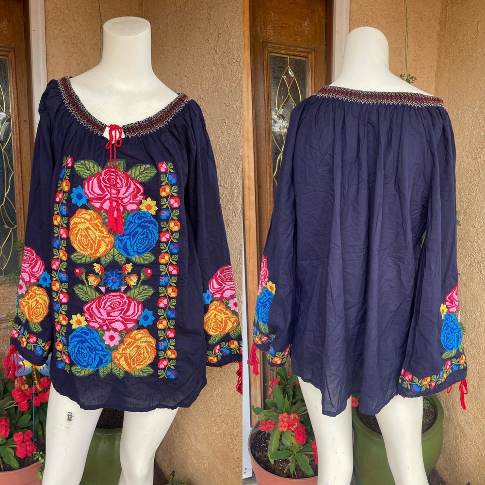 DURGA Long Sleeve Embroidered Blouse (XXL)